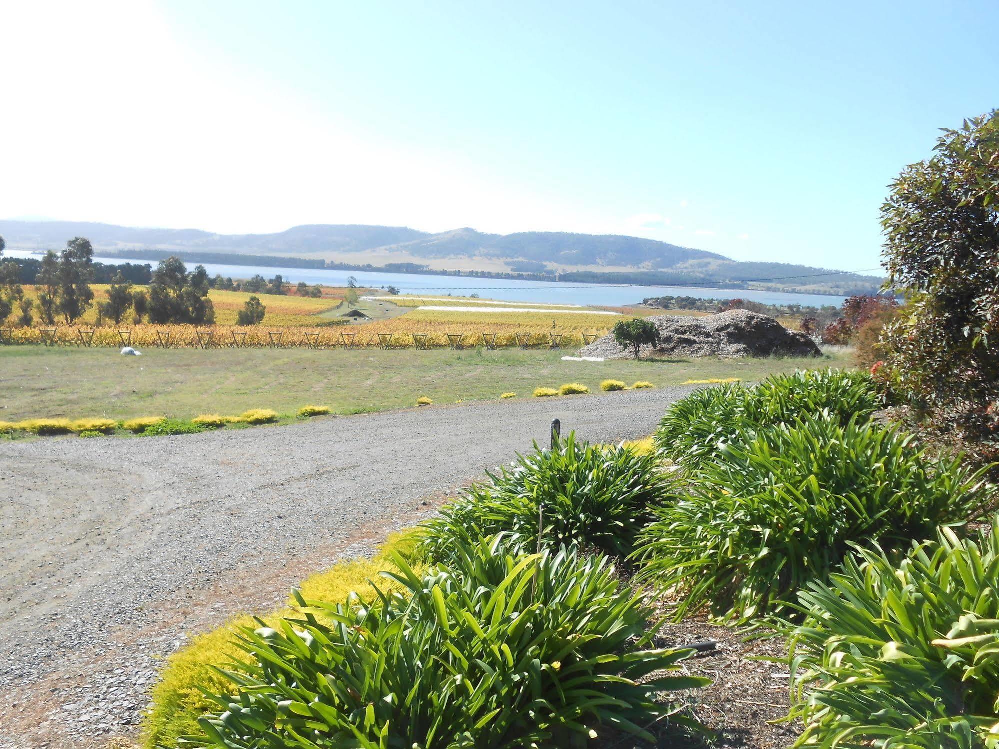 Riversdale Estate Cottages ケンブリッジ エクステリア 写真